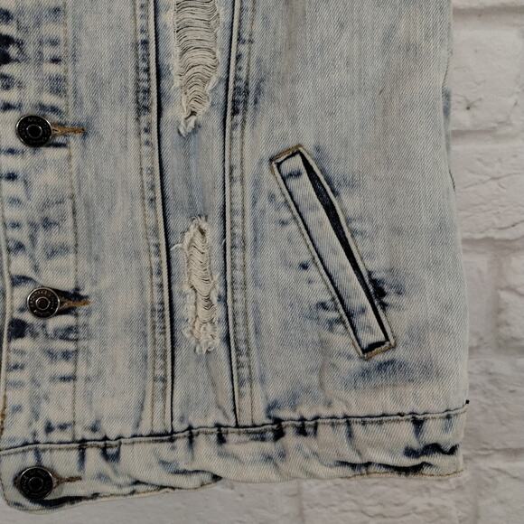 A Chiqle Denim Architect Light Acid Wash Distressed Ripped Denim Jean Vest S - Picture 5 of 11